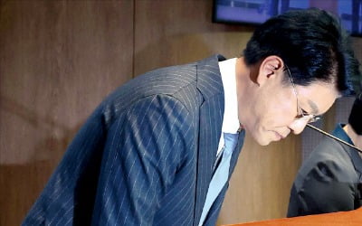 장제원 불탠 카지노에…김기현, 결단 초읽기