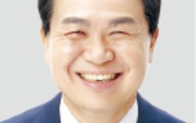안정 택한 진옥동 신한금융 회장…계열사 CEO 전원 유임