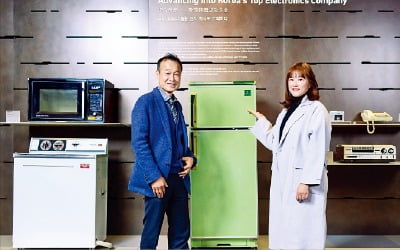 [포토] 40년 만에 삼성 품으로 돌아온 냉장고  