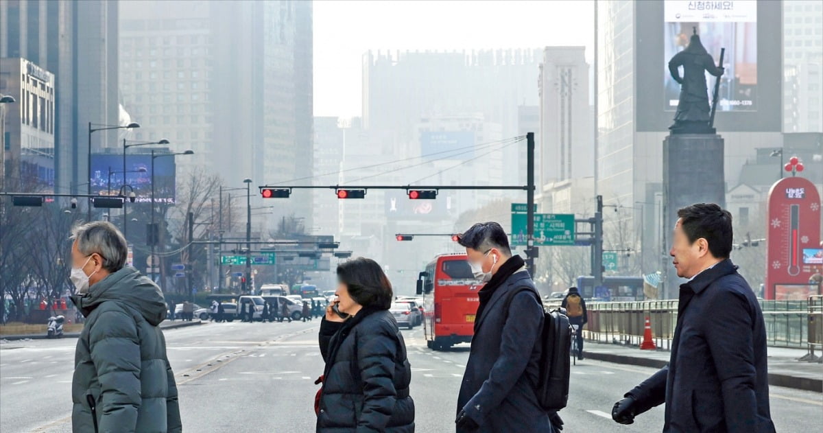 [포토] 다시 찾아온 불청객 미세먼지 