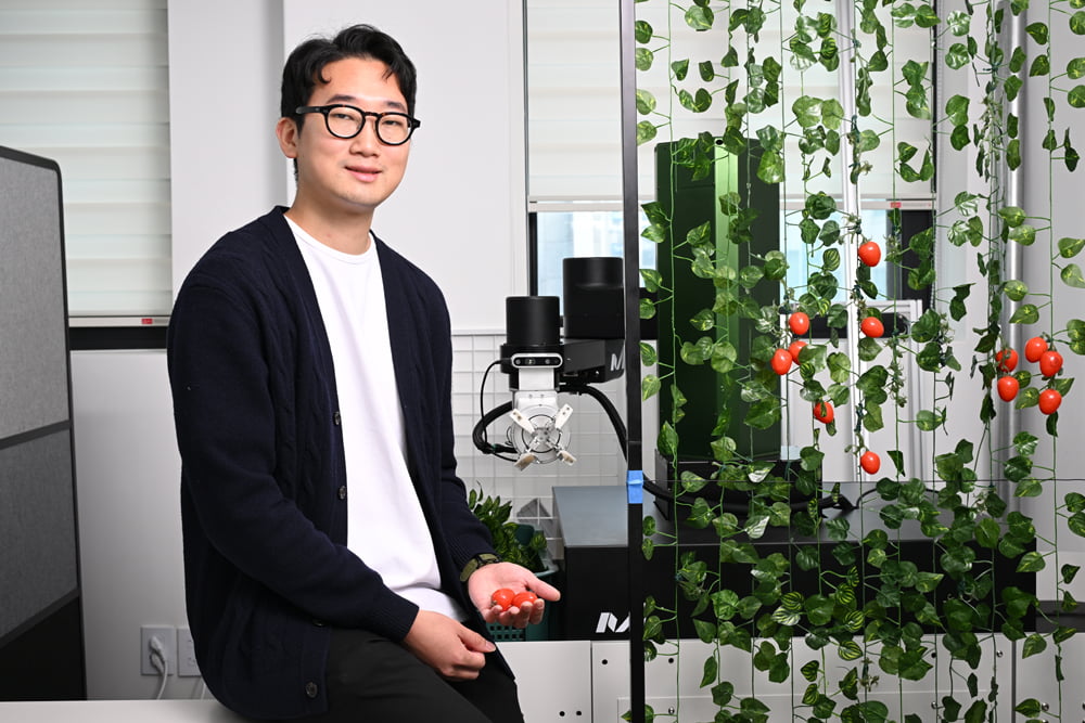 [순천대학교 2023년 초기창업패키지 선정기업] 지능형 토마토 수확로봇을 개발하는 스타트업 ‘메타파머스’