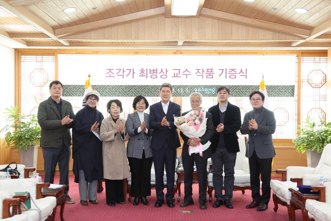 용접조각 산증인 최병상 작가, 작품 18점 포항시에 기증