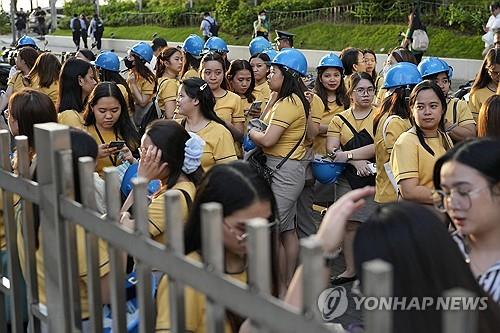 필리핀 수도권 부근서 규모 5.7 지진…시민 대피 소동