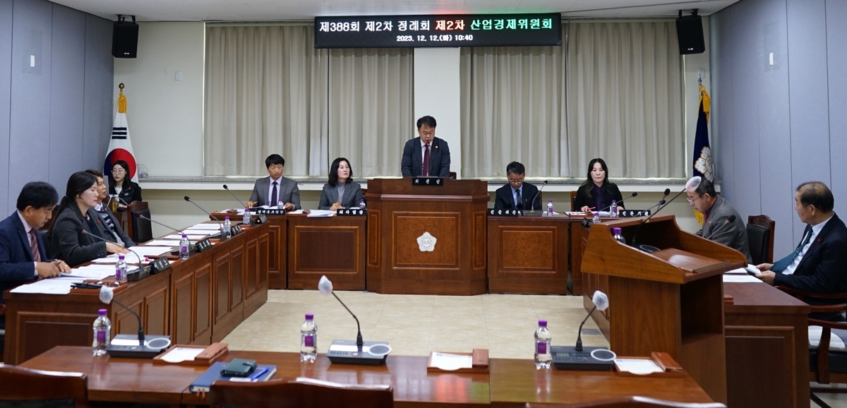 충북 첫 주민발안 '보은 축사 거리제한 완화 조례' 무산