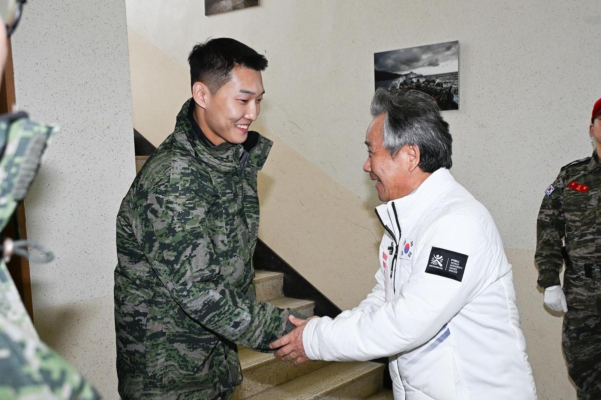 국가대표 '원 팀 코리아' 캠프, 포항 해병대 1사단서 개막