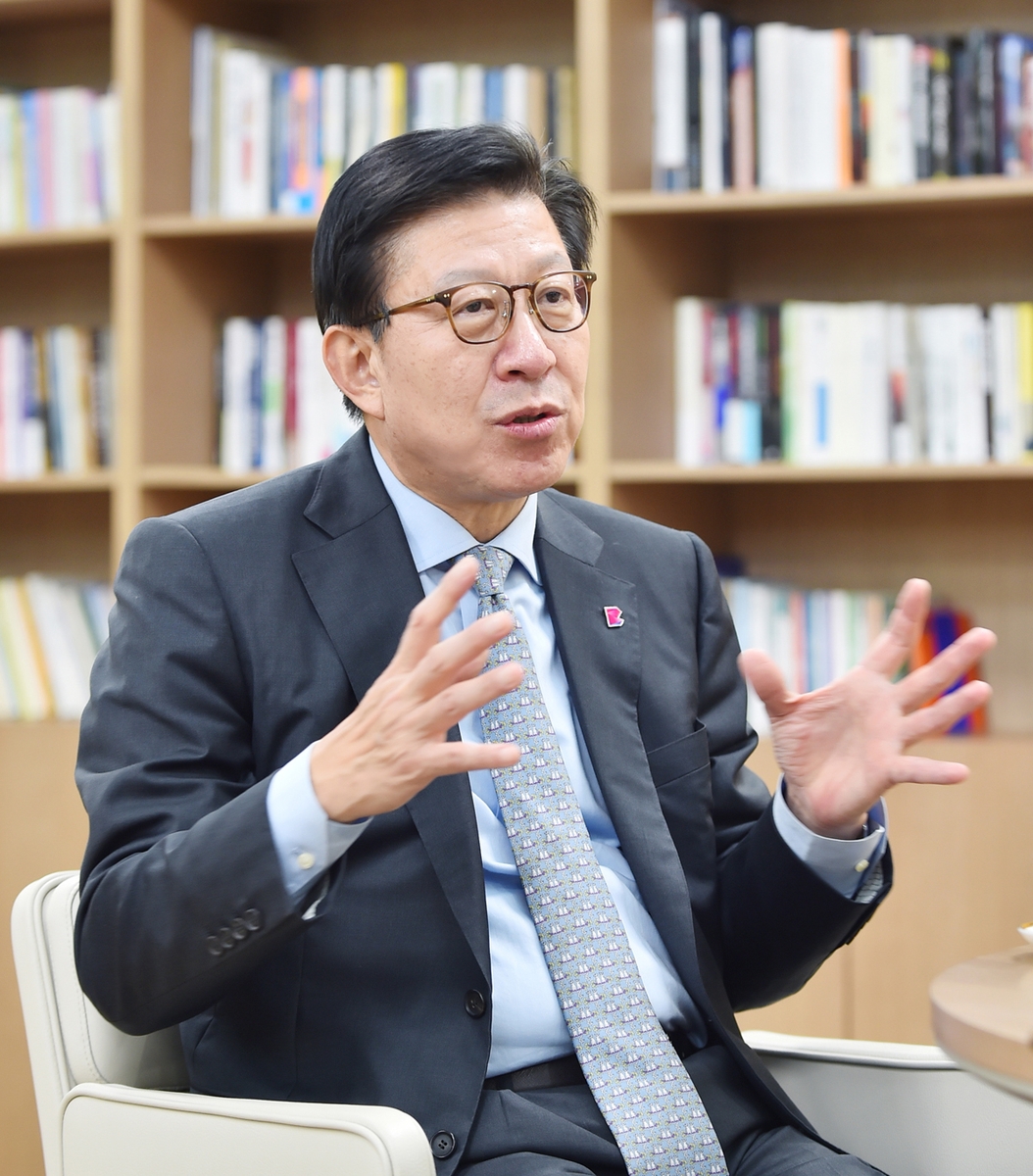 [신년인터뷰] 박형준 부산시장 "싱가포르 같은 국제자유도시 만들겠다"