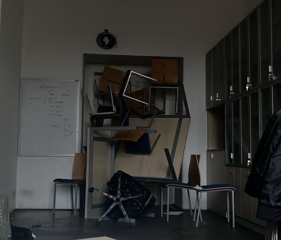 "교실 돌며 죽일 사람 찾아"…총기난사 아수라장 된 체코대학