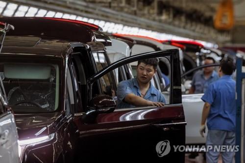 중국, 우크라전에 노났다…대러무역 급증 속 자동차 수출 불티