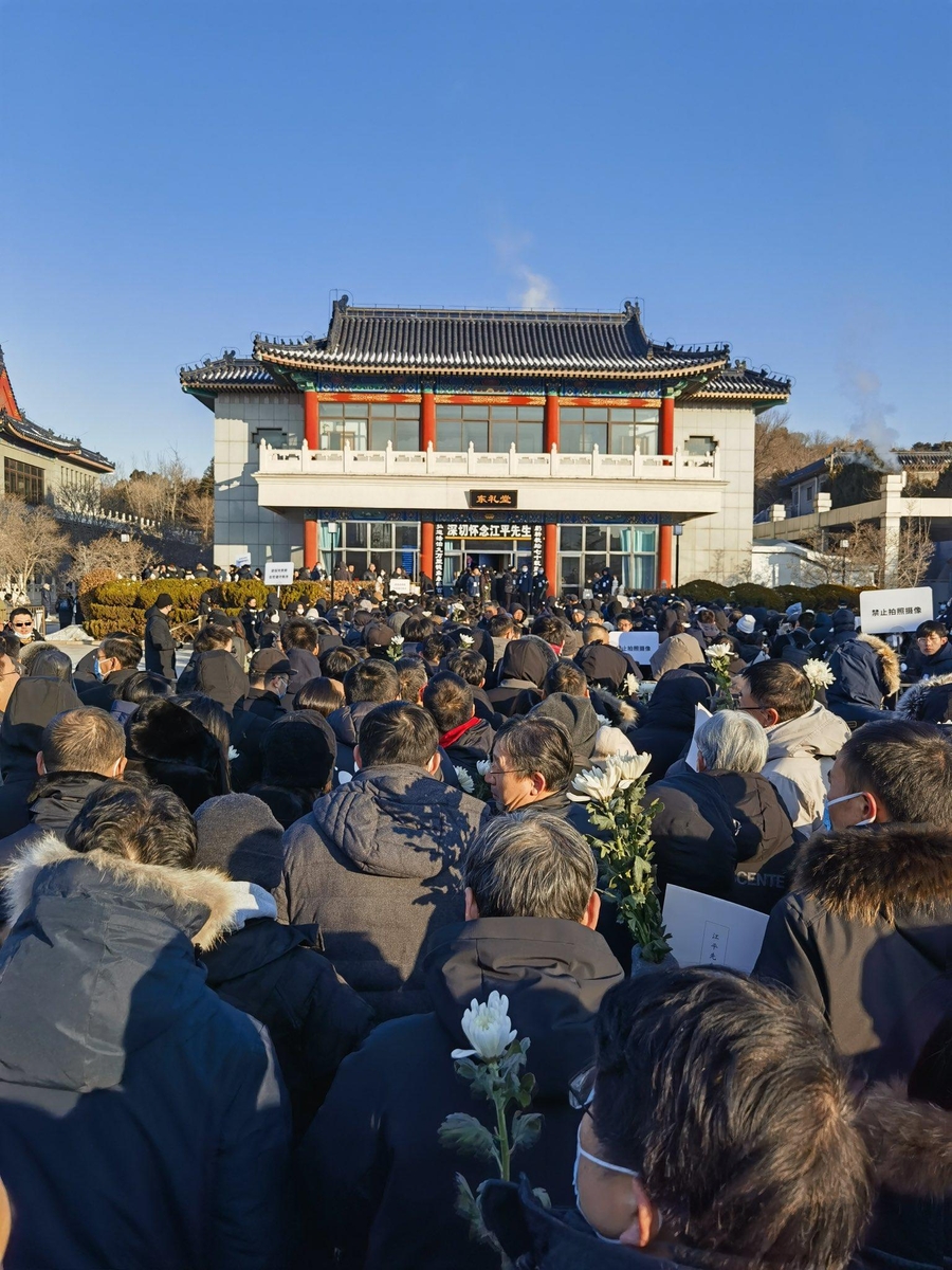 中'법조계 양심' 장핑 장례식에 수천명 조문…당국 촬영 제지