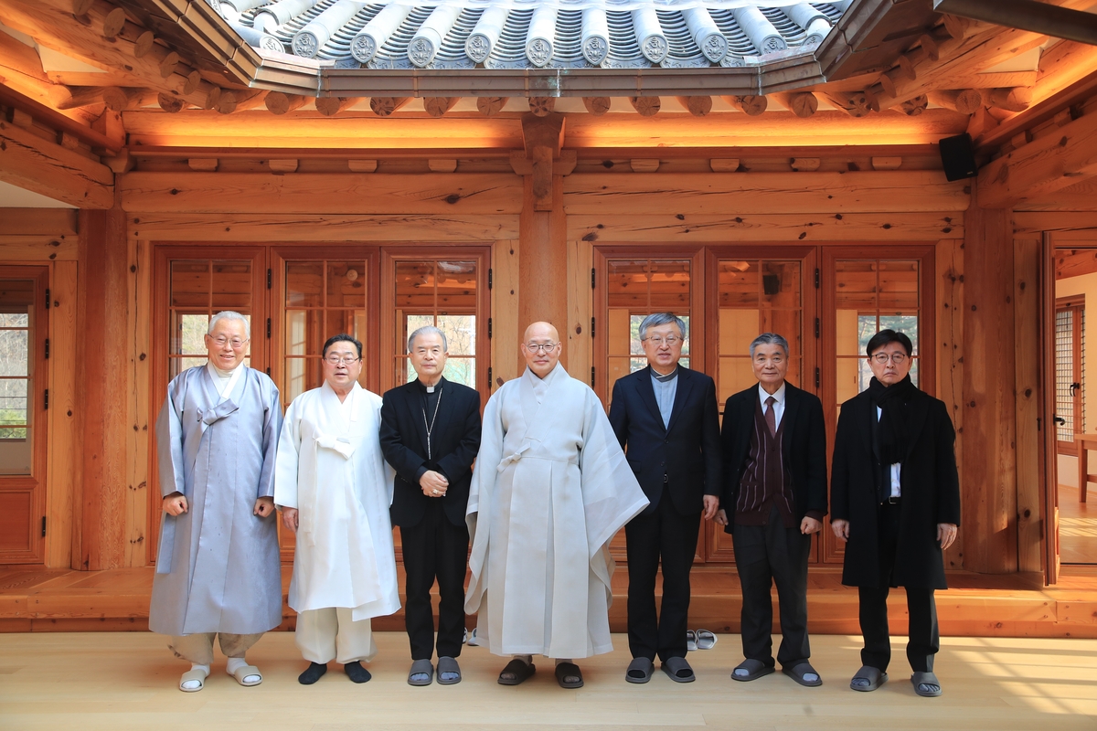 한국종교지도자협의회, 공동대표의장 진우스님 연임 결정