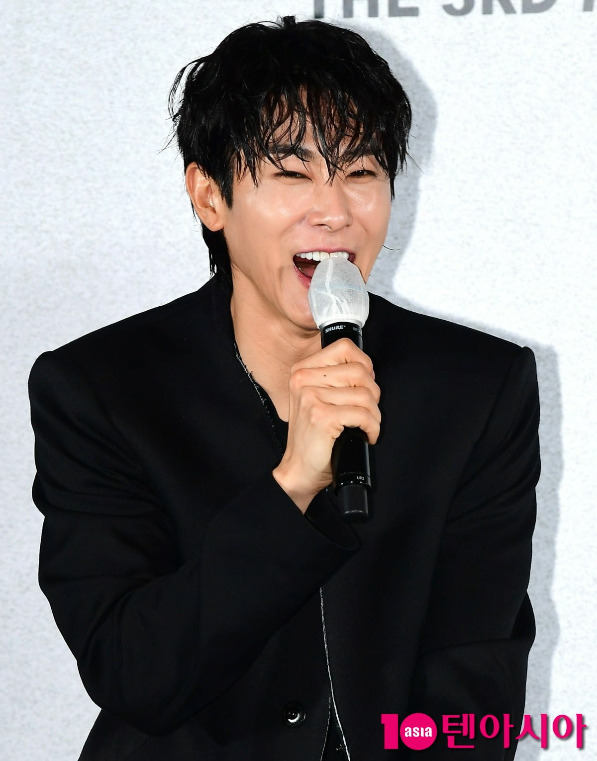 「デビュー20周年」ユノ・ユンホ「4年前からコンセプト構想」