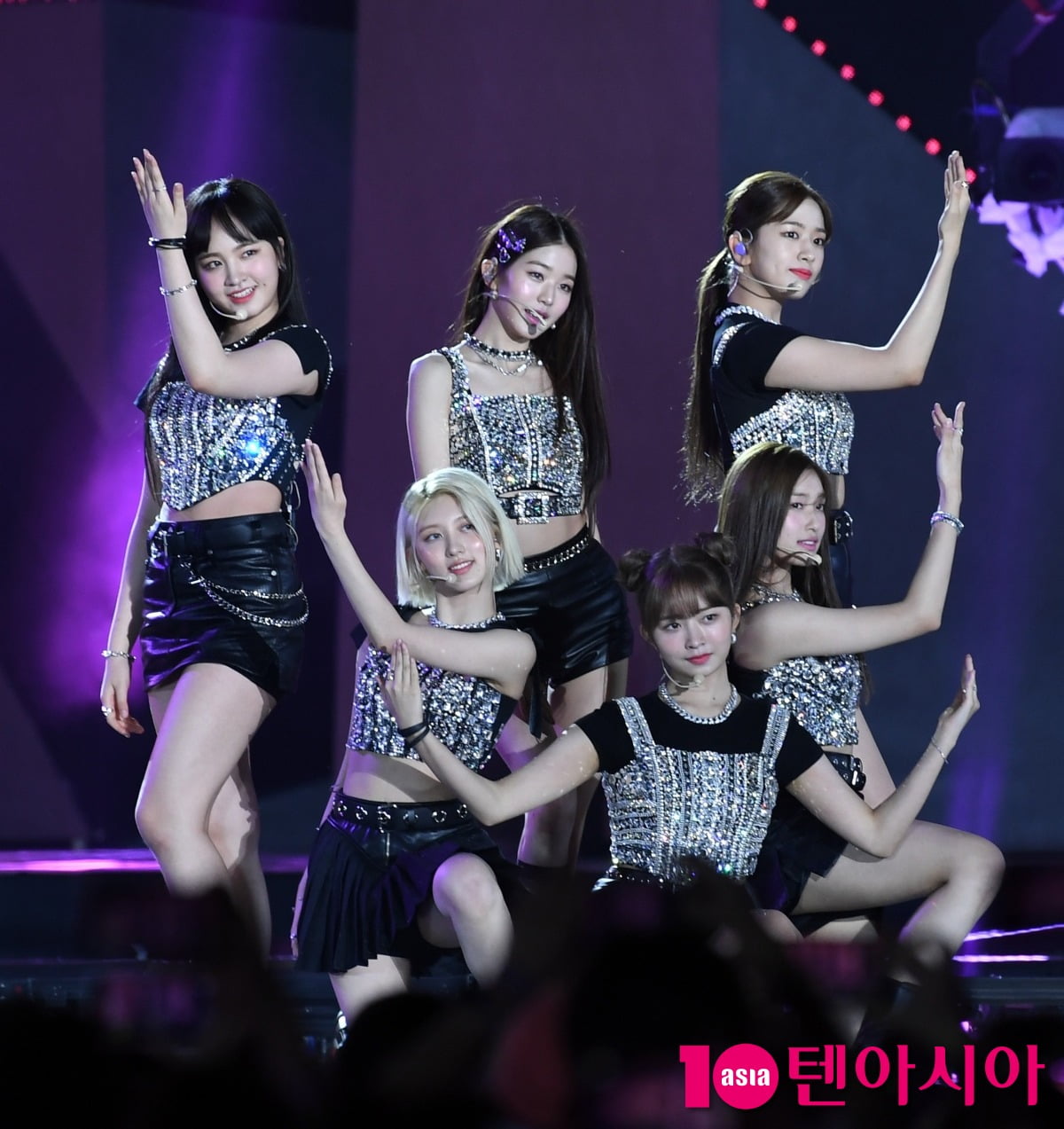 アイブ、「ジャンベリーKポップコンサート」ステージ上がる