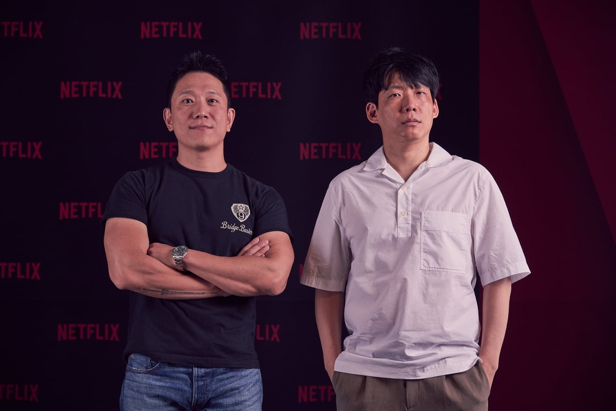 「ゾンビバス」CP・PD「台本NO、「ビジュアル交渉」デックスで絵を引いた」