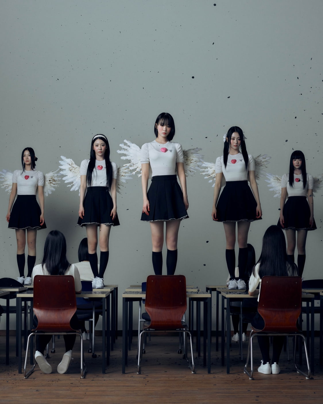 ルセラフィム、アメリカのビルボード15週連続チャートイン