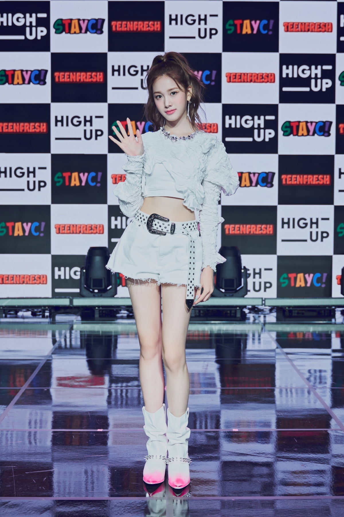 ステイシージャイ「新曲『バブル』、夏にふさわしい歌」