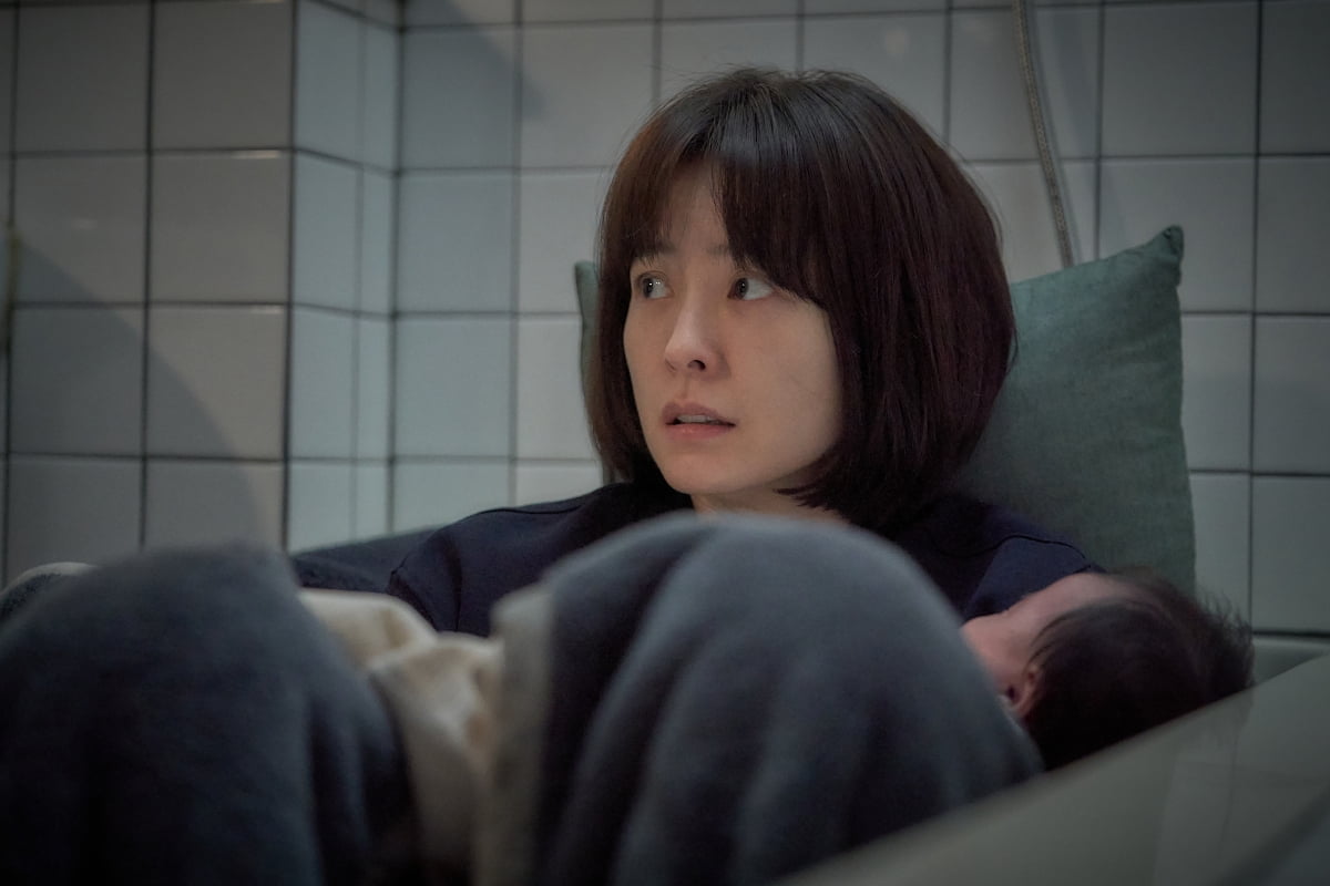 「Sleep」、チョン・ユミ、イ・ソンギュンのユニークな「ホラーロマンス」