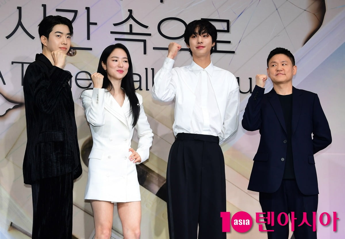 「あなたの時間に」アン・ヒョソプ、チョン・ヨビン、カン・フン、韓国のロマンス