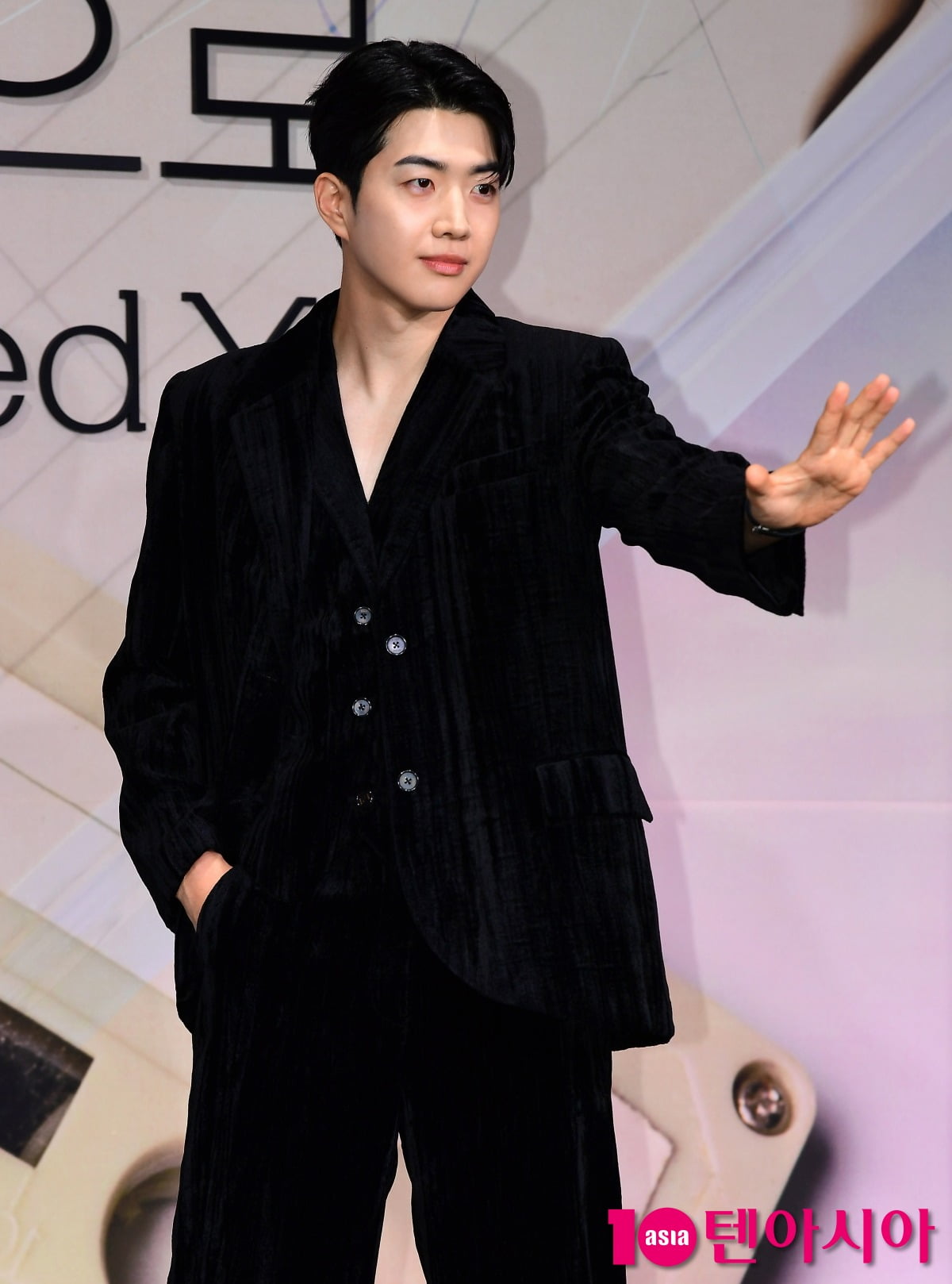「あなたの時間に」アン・ヒョソプ、チョン・ヨビン、カン・フン、韓国のロマンス