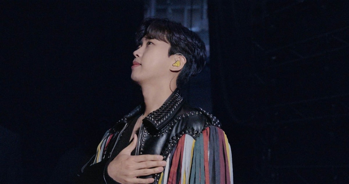 IU、コンサートの時、その感動映画館でまた感じてみようか