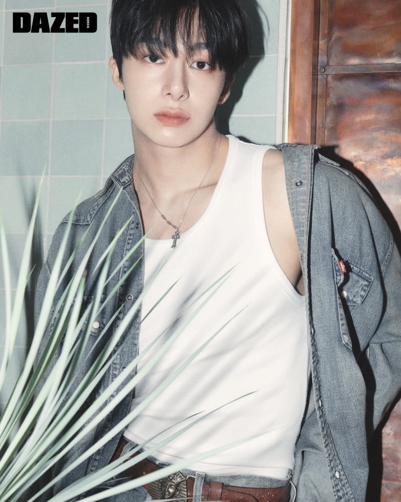 MONSTA Xヒョンウォン 、ノースリーブで明らかになった熟した男性の美しさ