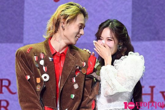 ヒョナ·ダン、別れても11ヶ月間も粘り強い愛情戦線