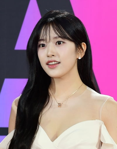 [TEN포토]아이브 안유진 '청순한 미모'(MMA2023)