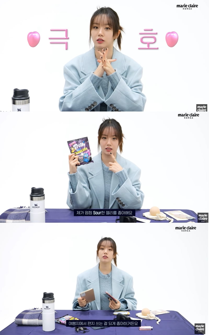 Singer and actress Hyeri, “I’ve been using wired earphones for over 10 years”