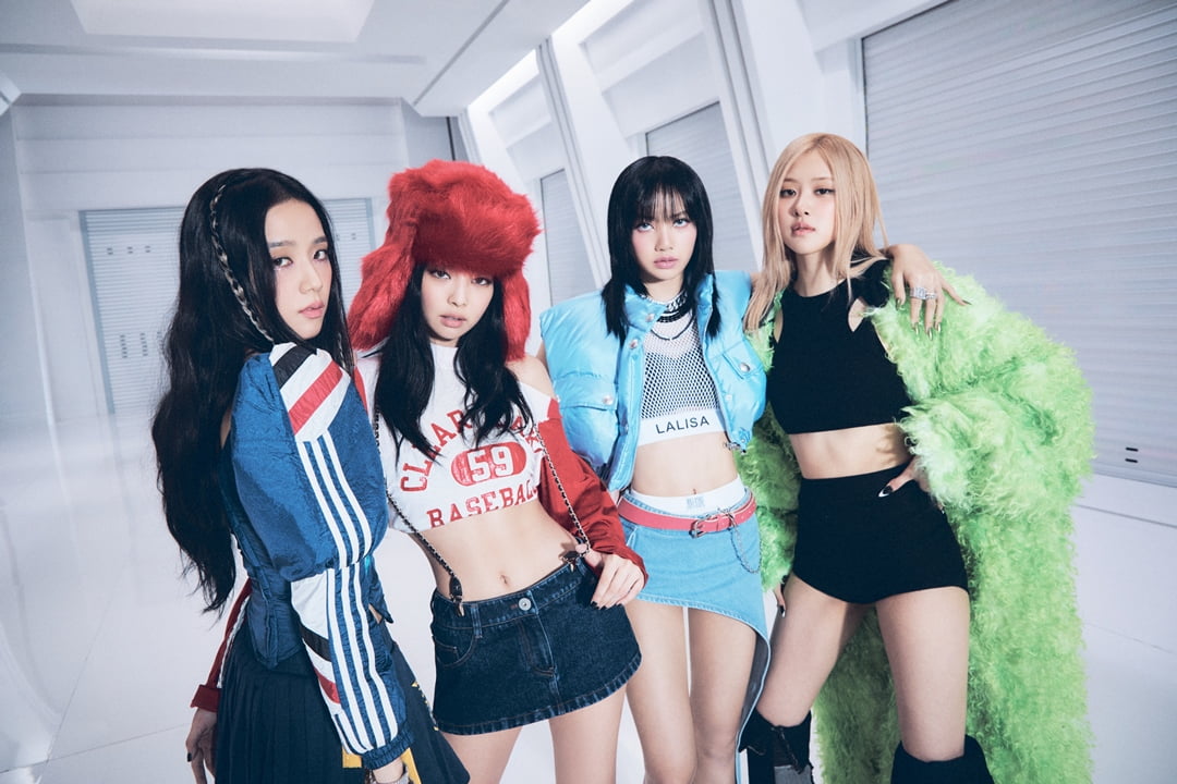 BLACKPINK renews contract with YG Entertainment... Protected the whole body