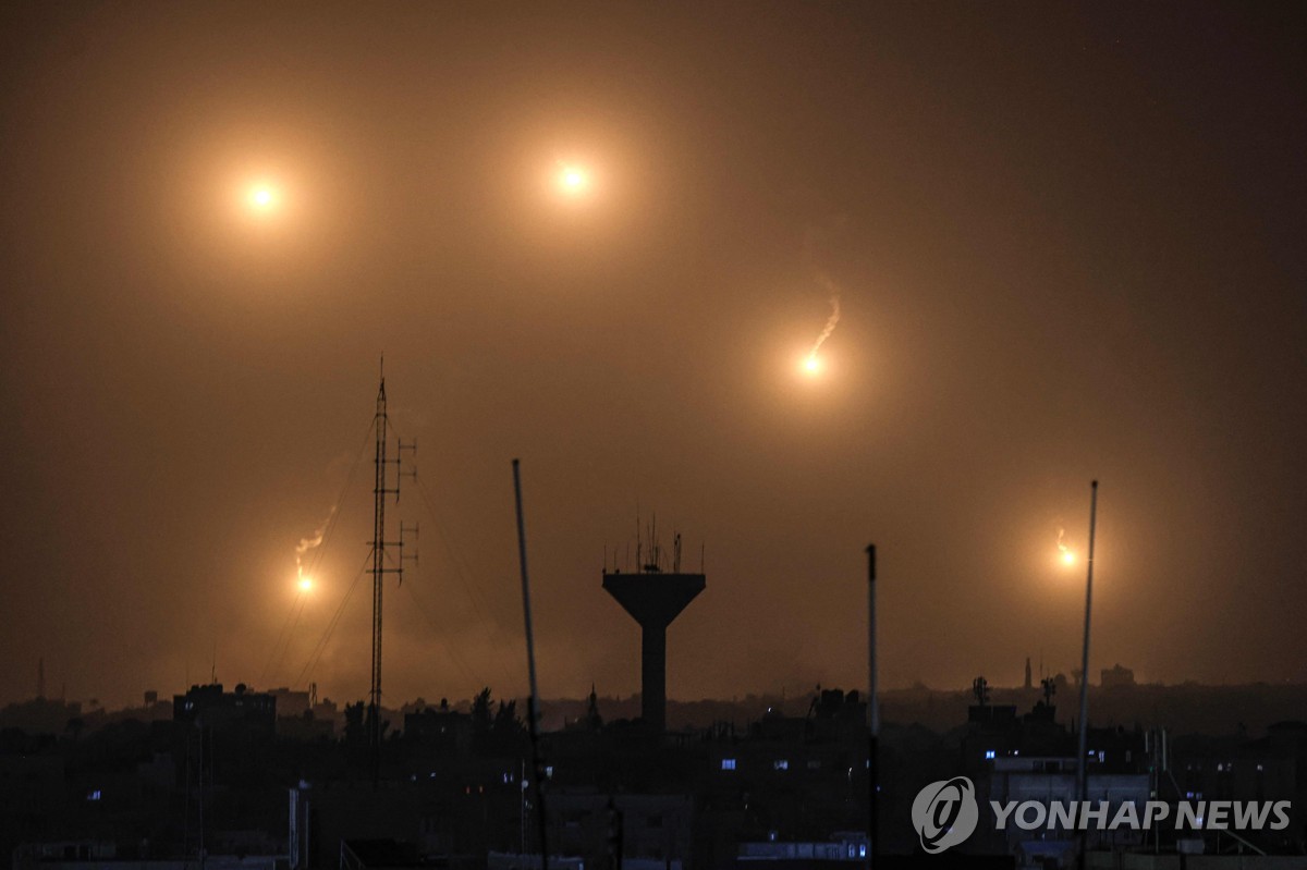 '피의 성탄절'…가자지구 공습에 하루새 250명 사망(종합)