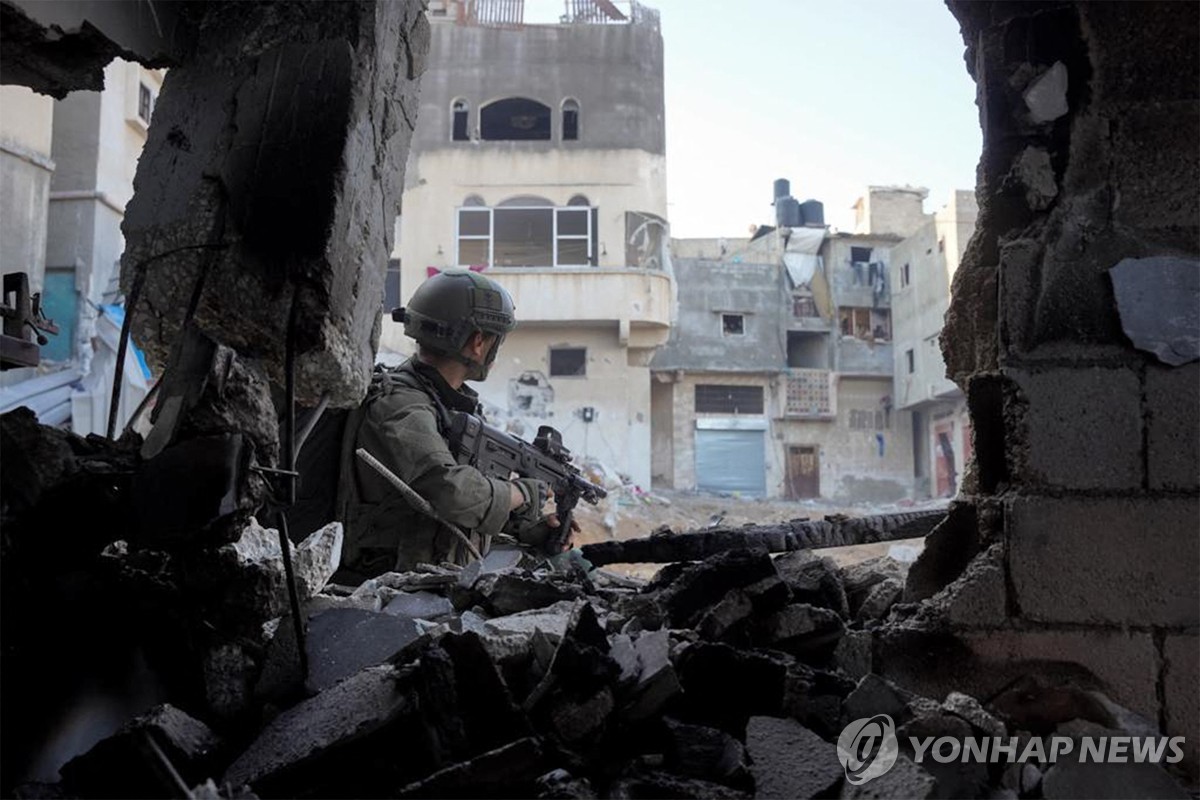 성탄 전날도 예외없다…이스라엘, 가자 남부 집중 공격(종합)