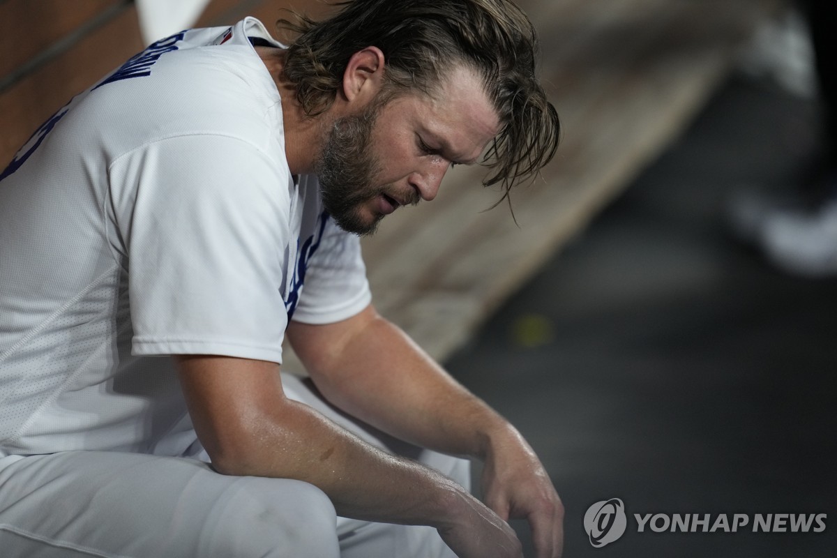 아쉬운 시즌 마무리에 어깨 수술까지…FA 커쇼 "WS 우승하고파"