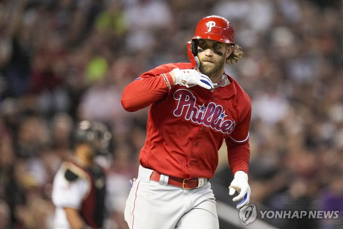 MLB닷컴 "소토·하퍼, 2024 MVP…사이영상은 로페스·뷸러" 예측