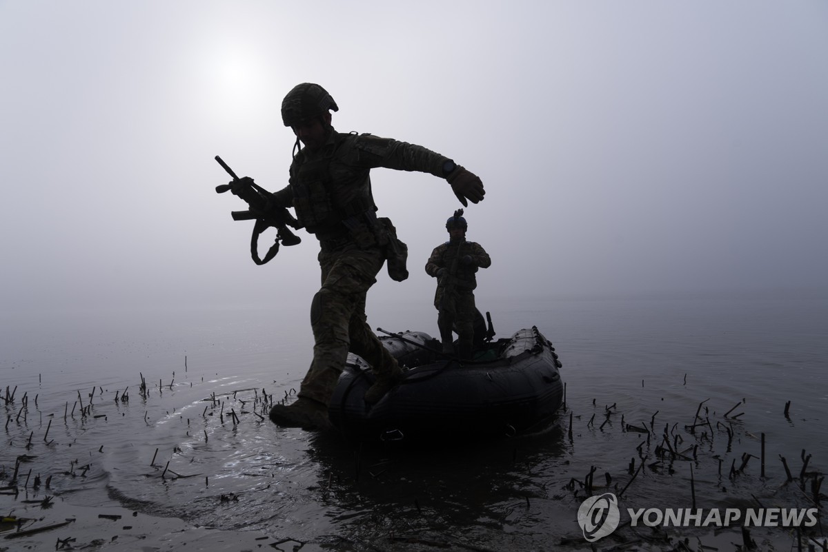 "대반격 아닌 자살작전"…거듭된 부진에 우크라군 좌절감 폭발