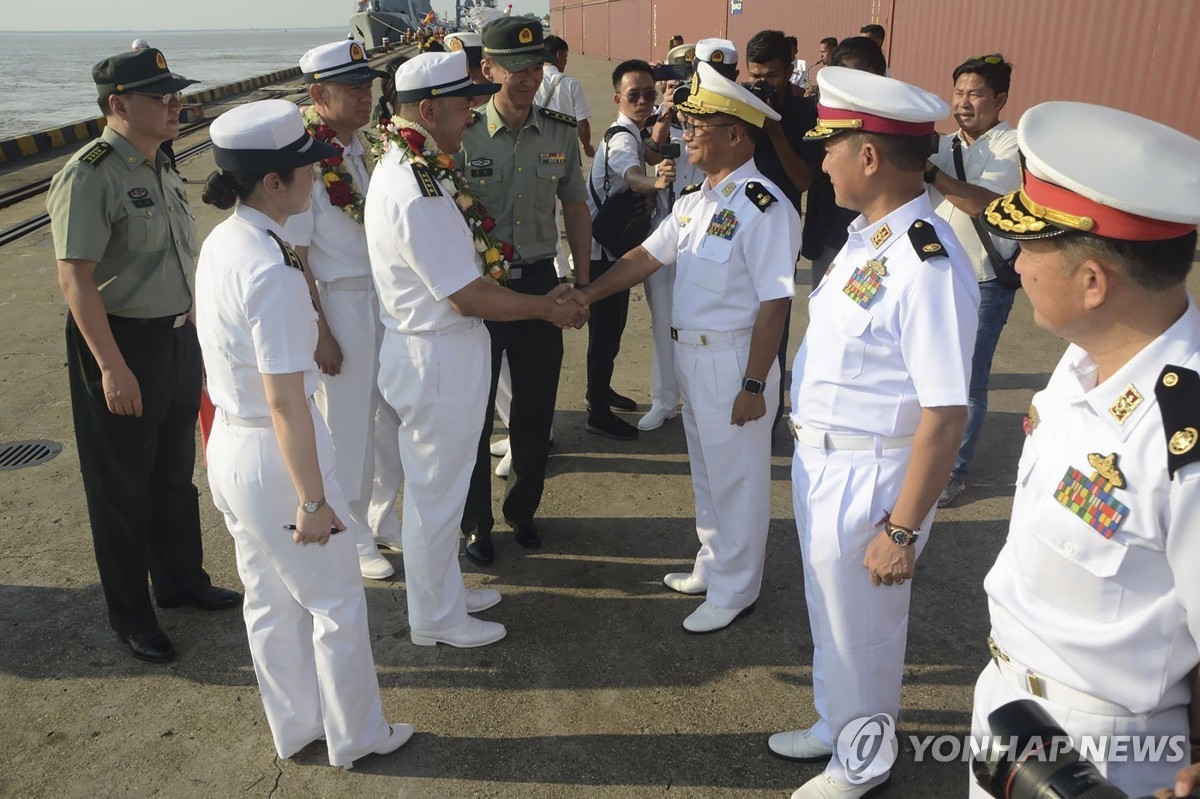 "미얀마 군정, 中에 '반군 공세 중단 압박' 요청"