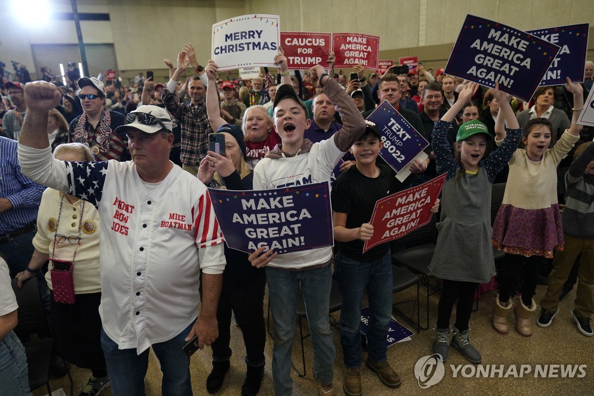 '사법리스크'에도 꿈쩍않는 美공화 유권자…64% "트럼프 뽑을것"