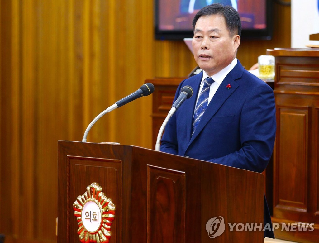 전남도 산하 기관장들 "무안군, 공항 이전 논의 참여해야"