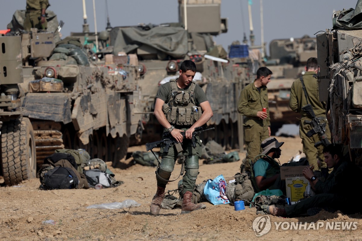 "하마스 기습 직전에 가자 국경 이스라엘군 서안으로 이동 배치"