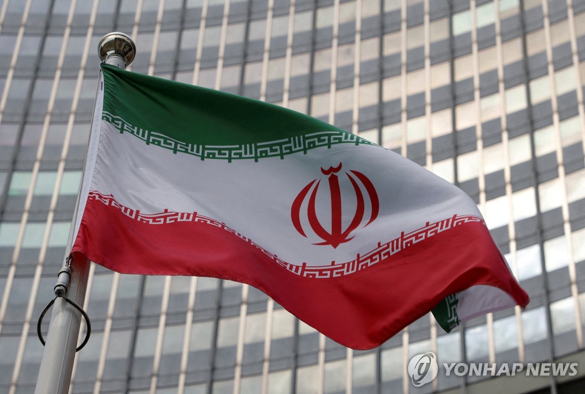 이란, '농축우라늄 증산' IAEA에 "새로운 것 하지 않았다"