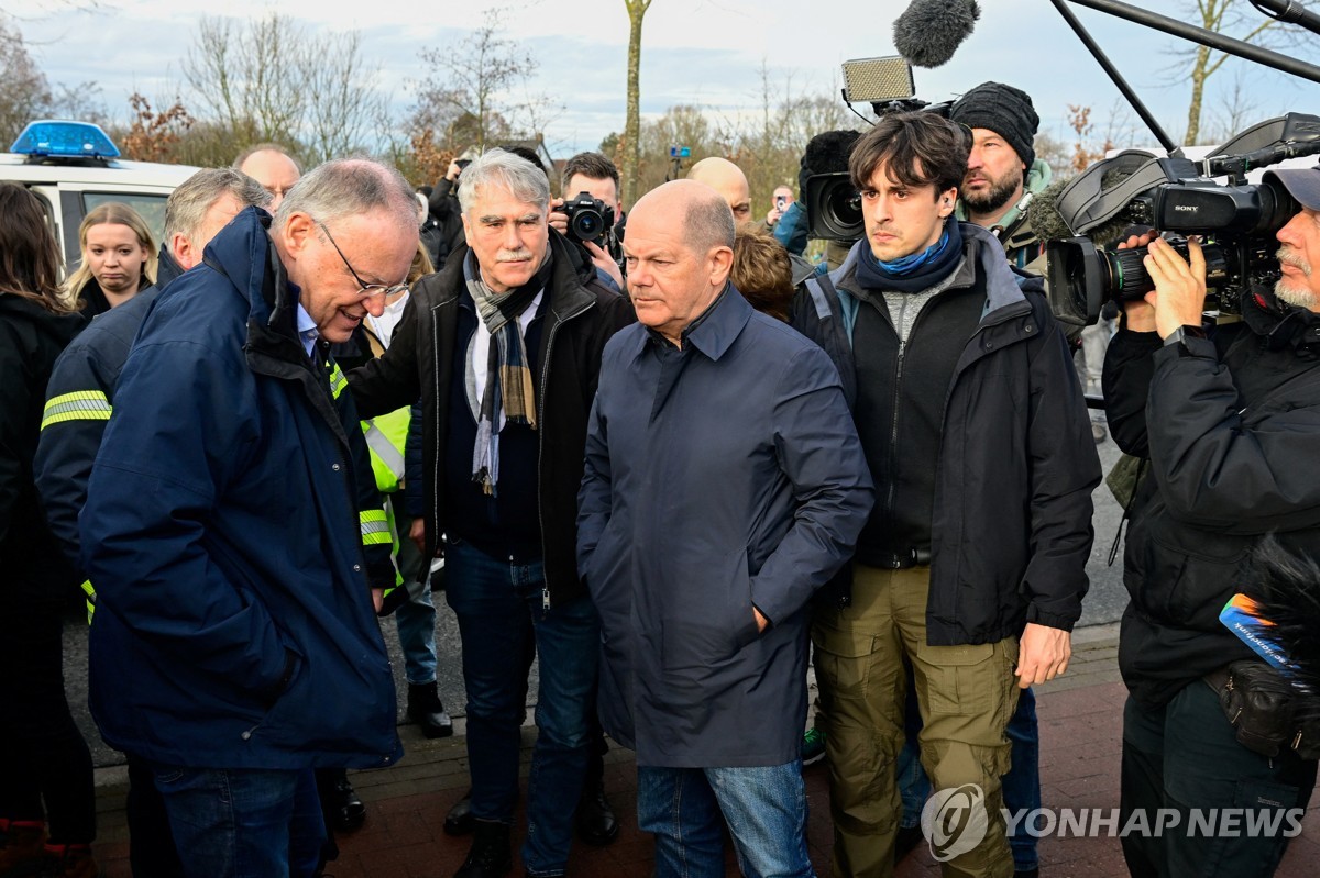 독일 총리, 신년사에 "독일 변화, 강한 EU" 주문