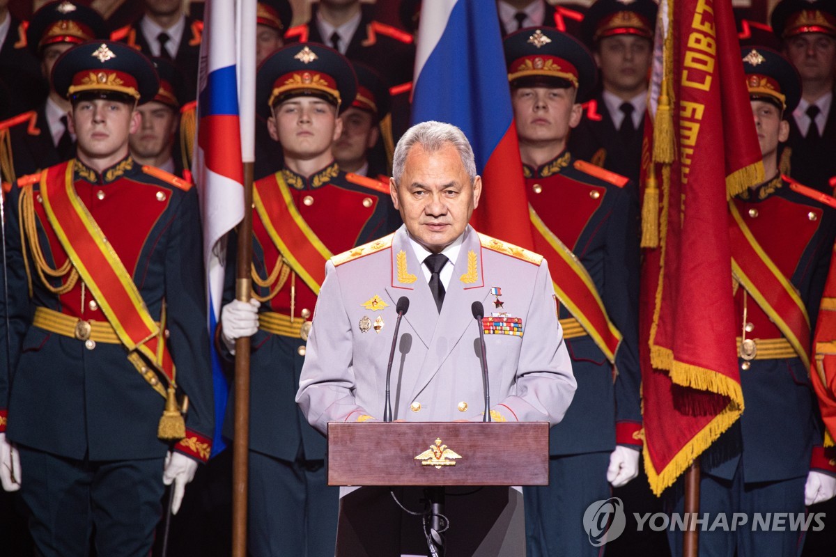 러 국방 "임무 완수시까지 내년에도 우크라 작전 계속"