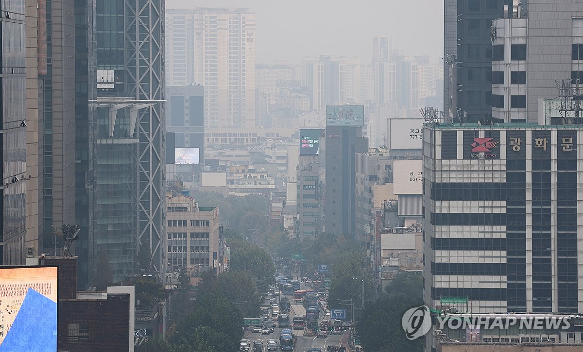 내일 전국 미세먼지 '나쁨'…서쪽지역 밤 한때 '매우나쁨'