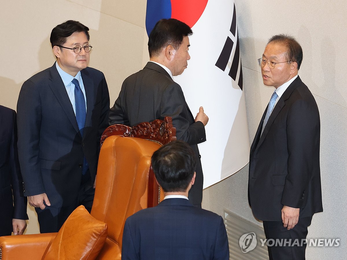 김의장 "예산안 오늘 오후 2시 합의 발표…내일 오전 10시 처리"