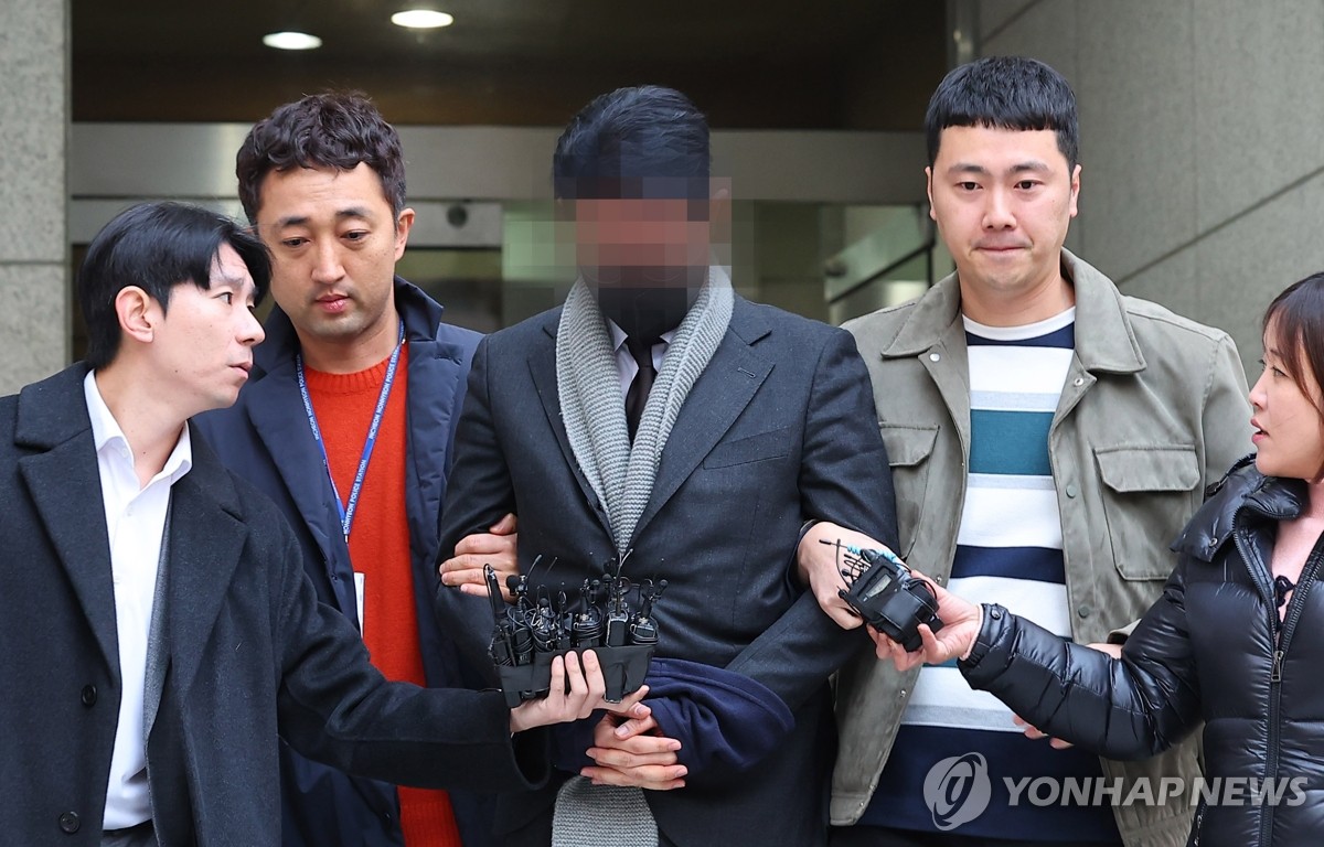 이선균 관련 마약 제공 혐의 '강남 의사' 구속…"증거인멸 우려"