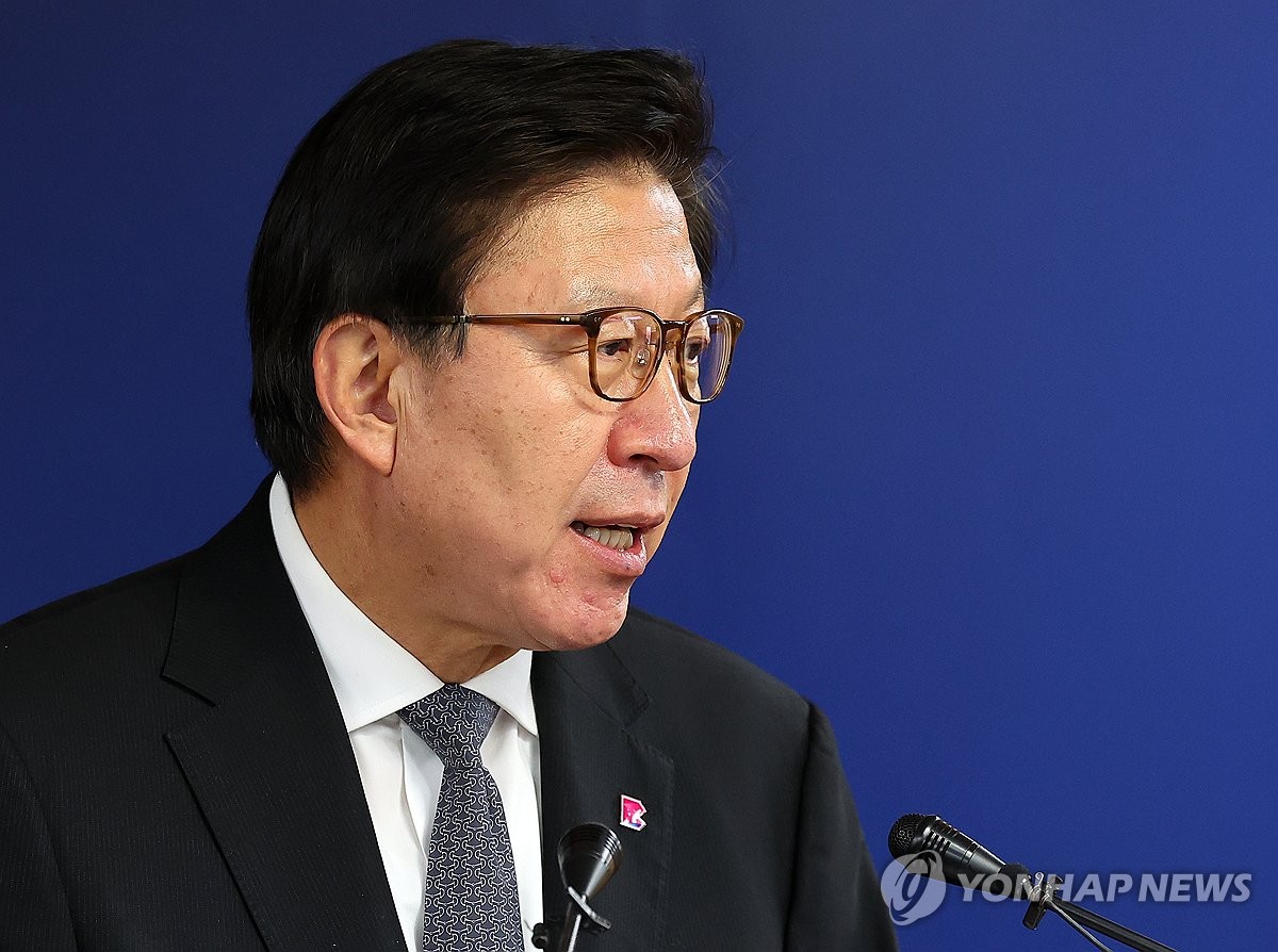 박형준, 이재명 대표에 산업은행 부산이전 연내 통과 촉구 서한