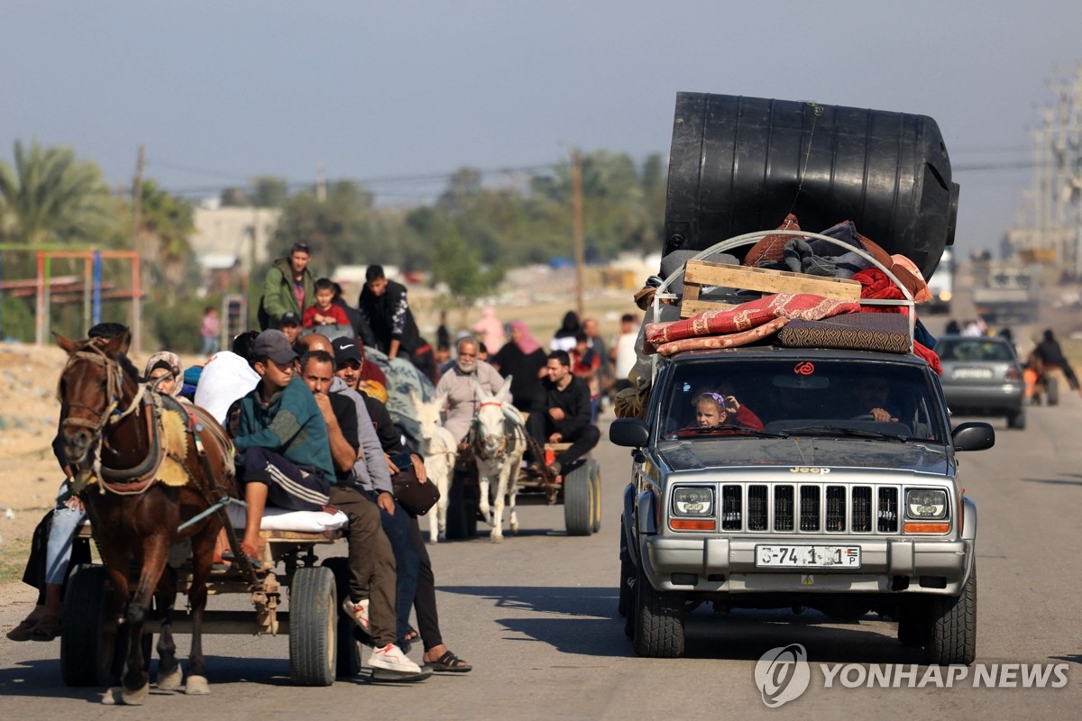 "가자 220만 인구 절반 몰릴 수도"…위기의 라파 국경