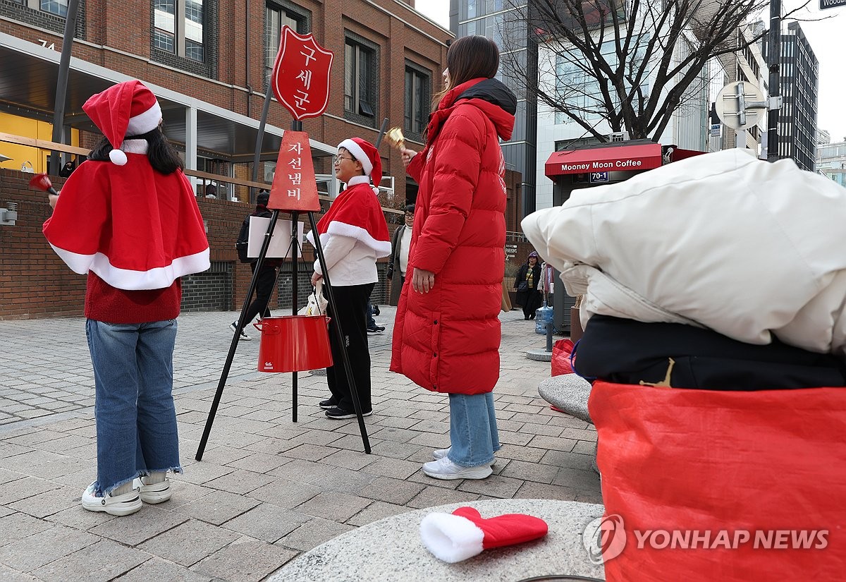 "나눌 줄 아는 사람으로 크길"…자녀와 봉사 나서는 부모들