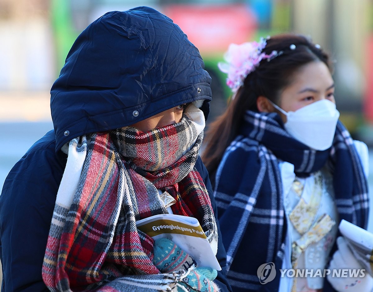 대구·경북 대체로 맑고 추워…울릉도·독도엔 내일까지 눈