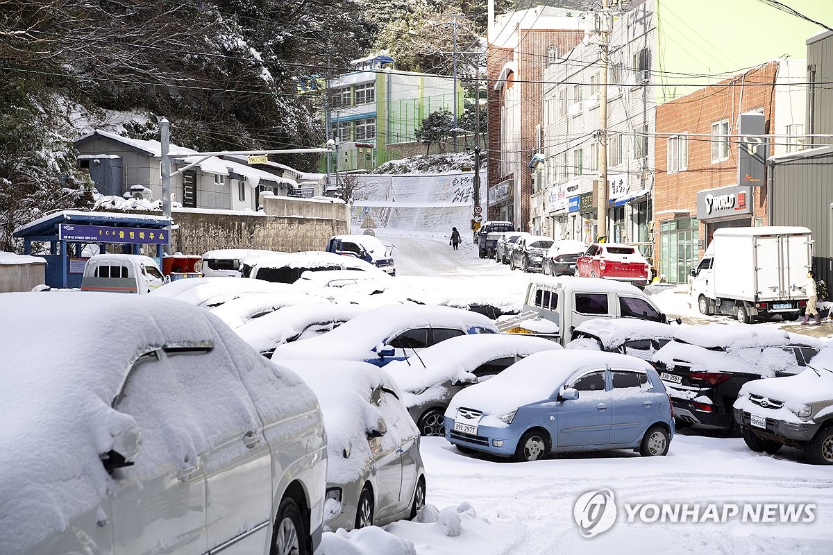 오늘 아침 올겨울 최강한파의 '절정'…서해안권·제주 눈 계속