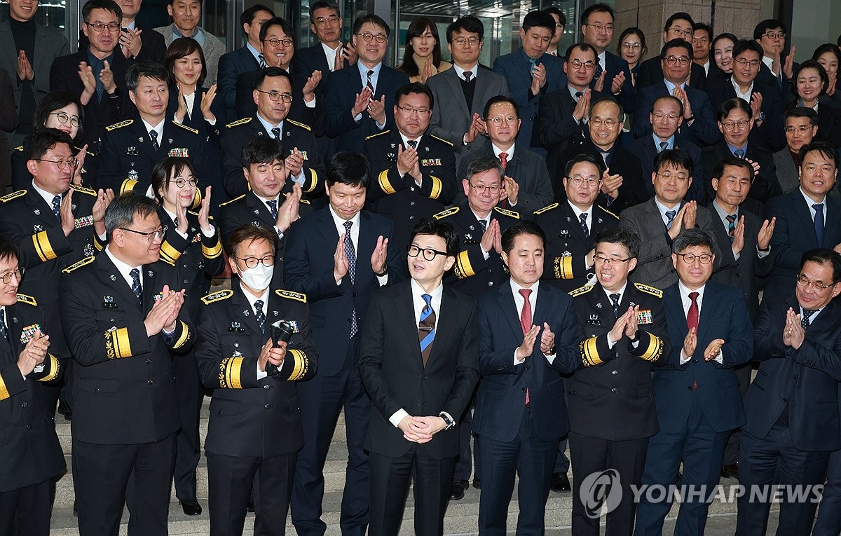 한동훈 "국민의 상식이 나침반…이기는 정당으로 이끌겠다"(종합)