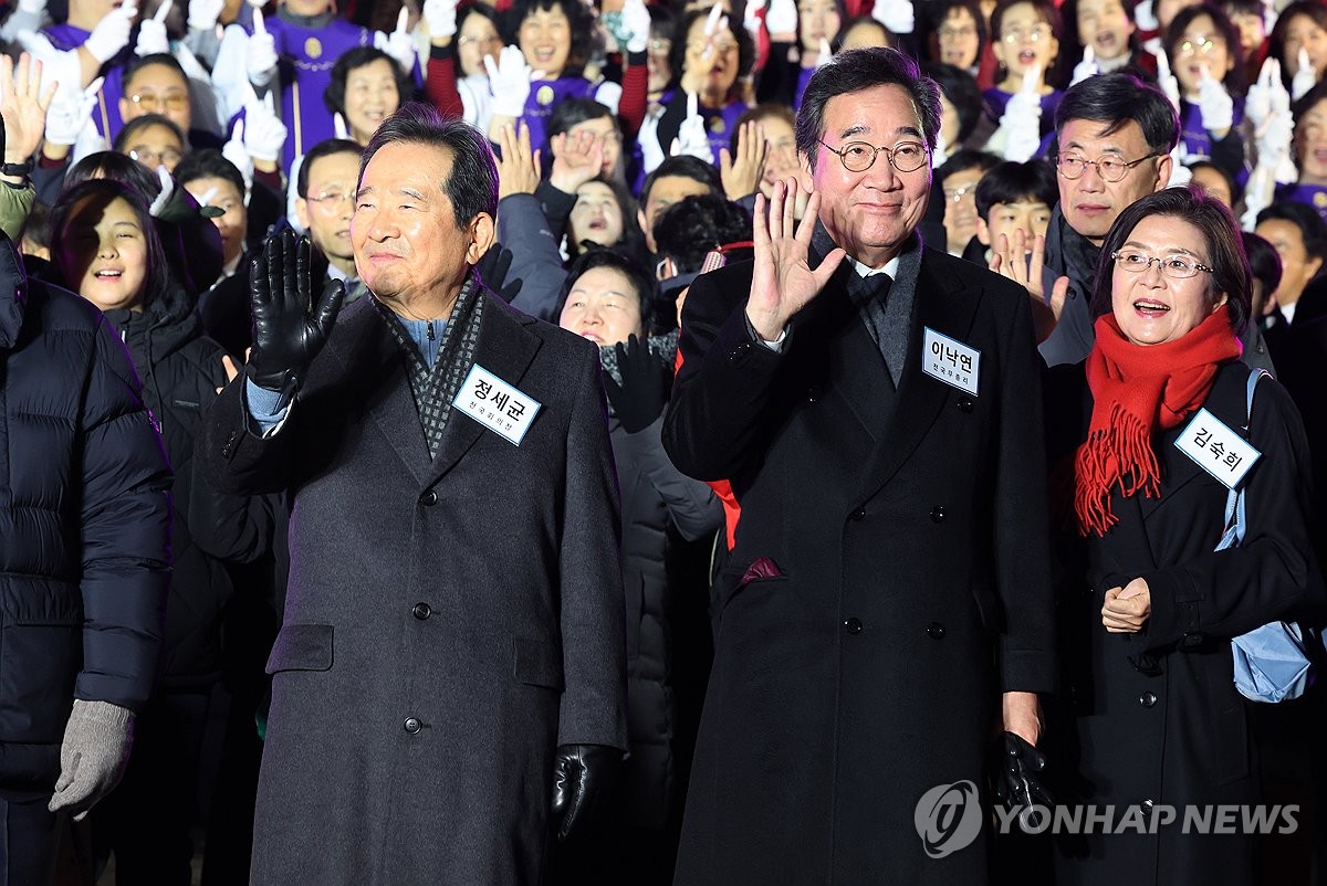 정세균-이낙연 조찬회동…李 "3총리 회동 추진할 수 있다"